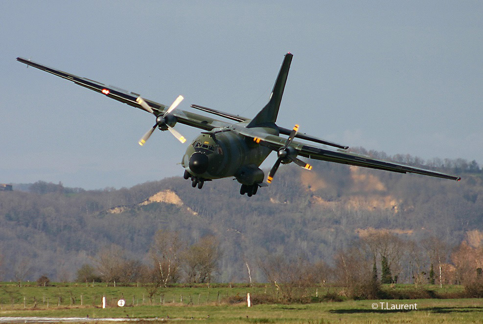 TransallC160 - avion armée de l'air - aéronef militaire 